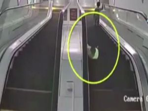 2 Yaşındaki Çocuk Ölümle Burun Buruna Geldi
