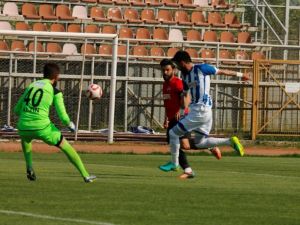 Kocaeli Birlikspor Sahasında Yenildi