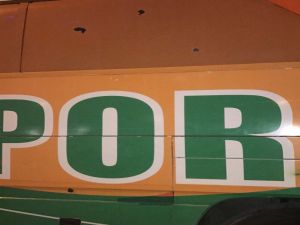 Alanyaspor Otobüsüne Taşlı Saldırı