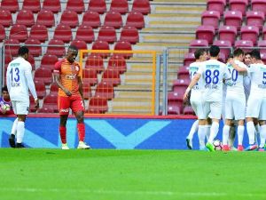 Kasımpaşa Boş Tribünleri Seviyor