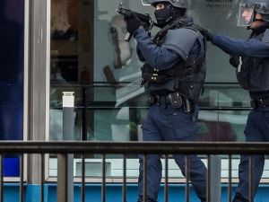 Paris’deki "Kuzey Gar"ı Tahliye Edildi