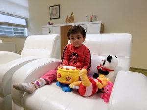 Minik Özge Protez Ayak İçin İstanbul Yolcusu