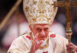 Papa Seçimi Öne Alındı