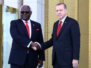Sierra Leone Cumhurbaşkanı Külliye’de