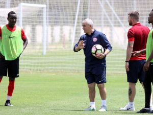 Antalyaspor’da Fenerbahçe Mesaisi Sürüyor