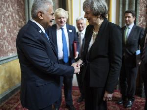 Yıldırım May Ve Mattis İle Görüştü