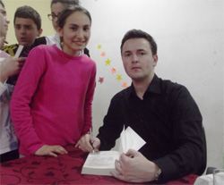 Paradokya'nın Yazarı Gülbent Rize'de