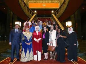Emine Erdoğan Afrikalı Ninni Sanatçılarını Kabul Etti