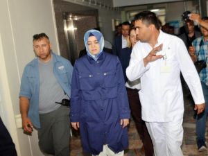 Bakan Kaya Yaralıları Ziyaret Etti