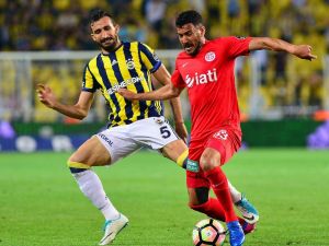 Fenerbahçe 13 Maç Sonra Gol Atamadı