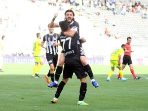 Manisaspor Ligde Kalmayı Garantiledi