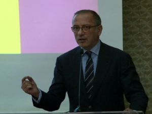 Dursun Özbek’e Sert Eleştiriler