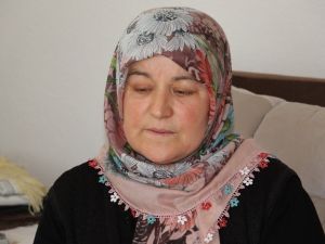 Şehit Annesi Oğlunun Mezarının Taşınmasını İstiyor