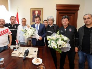 Vali Küçük, Beşiktaş Tribün Liderlerini Ağırladı