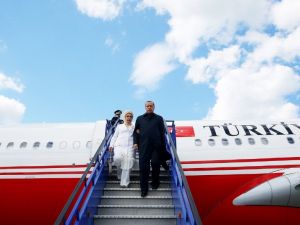 Cumhurbaşkanı Erdoğan Yurda Döndü