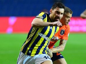Şener 2 Maç Sonra 11’de