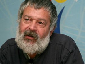 Usta Oyuncu Hayatını Kaybetti
