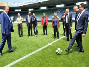 Karadeniz Futbol Turnuvasında Rize Barosu Şov Yaptı