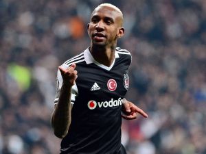 Talisca Golle Döndü
