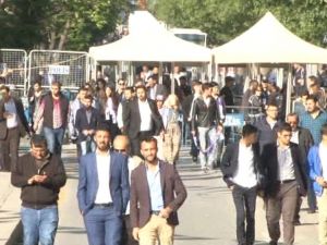 Ak Partililer Ankara Arena’ya Akın Etti