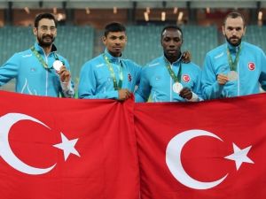 Bakü’de Atletizmden 21 Madalya