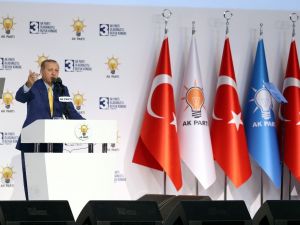 Erdoğan’dan Ak Parti Teşkilatlarında Yenileme Hareketi Sinyali