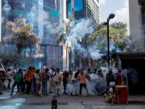 Protestolar 50. Gününde: En Az 46 Ölü