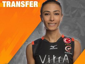 Simge 2 Yıl Daha Eczacıbaşı Vitra’da