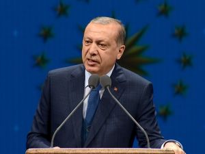 Yabancı Sözcük Kullanımını Eleştirdi: Türkçe Vurgusu Yaptı