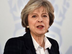 Başbakan May Açıkladı: İngiliz Ordusu Teröre Karşı Alarmda