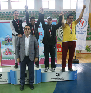 Rize'de Özel Sporcular Atletizm Şenliğinde Buluştu