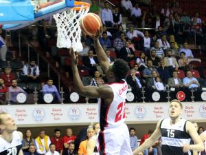 Beşiktaş Yarı Finale Yükseldi