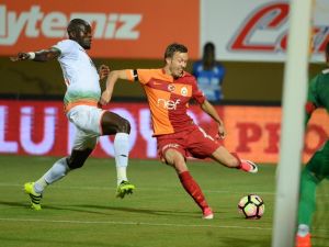 İlk Yarıda 4 Gol Var