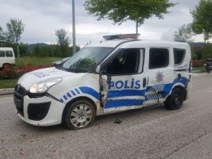Düzce’de Kaza: 1 Polis Yaralı