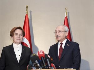 Kılıçdaroğlu, Meral Akşener’le Bir Araya Geldi