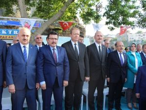"Şehit Ailelerinin Duruşları Bize Büyük Bir Ders Olmaktadır"