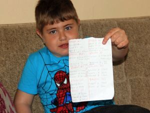 Günde 29 Kez İlaç Kullanıyor