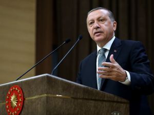 Katar İçin Liderlerle Görüştü