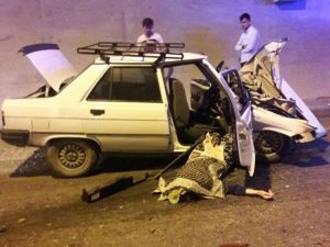 Artvin’de Trafik Kazası: 2 Ölü, 1 Yaralı