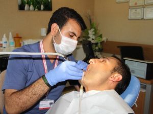 Diş Taşları Hangi Aralıklarla Temizletilmeli ?