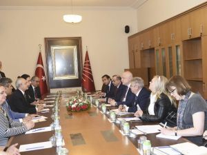 Kılıçdaroğlu Agitpa Üyeleri İle Görüştü