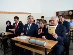 "Sağlıklı Ve Mutlu Bireyler Yetiştiren Bir Eğitim Sistemi Hedefimizdir"