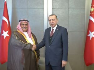 Bahreyn Dışişleri Bakanını Kabul Etti