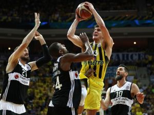 Serinin İkinci Maçı Da Fenerbahçe’nin