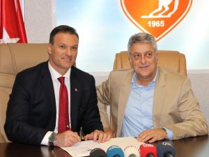 Samsunspor’da Alpay Özalan Dönemi