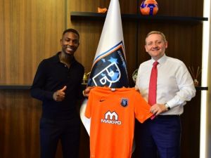 Elia Başakşehir’de