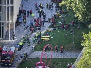 Londra’daki Yangında Ölenler Var