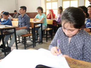 Savaşın Çocukları Türkçe Öğreniyor
