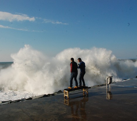 Rize'de Şiddetli Fırtına