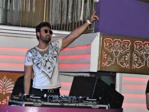 Dev Ayakkabı Firmasının Varisi Dj’lik Yapıyor